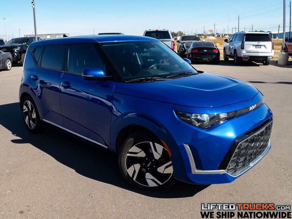 2023 Kia Soul GT-Line FWD