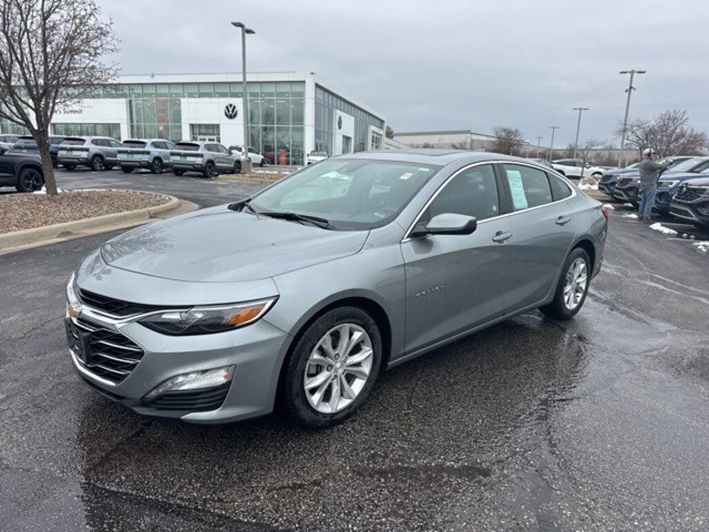 2024 Chevrolet Malibu LT with 1LT FWD