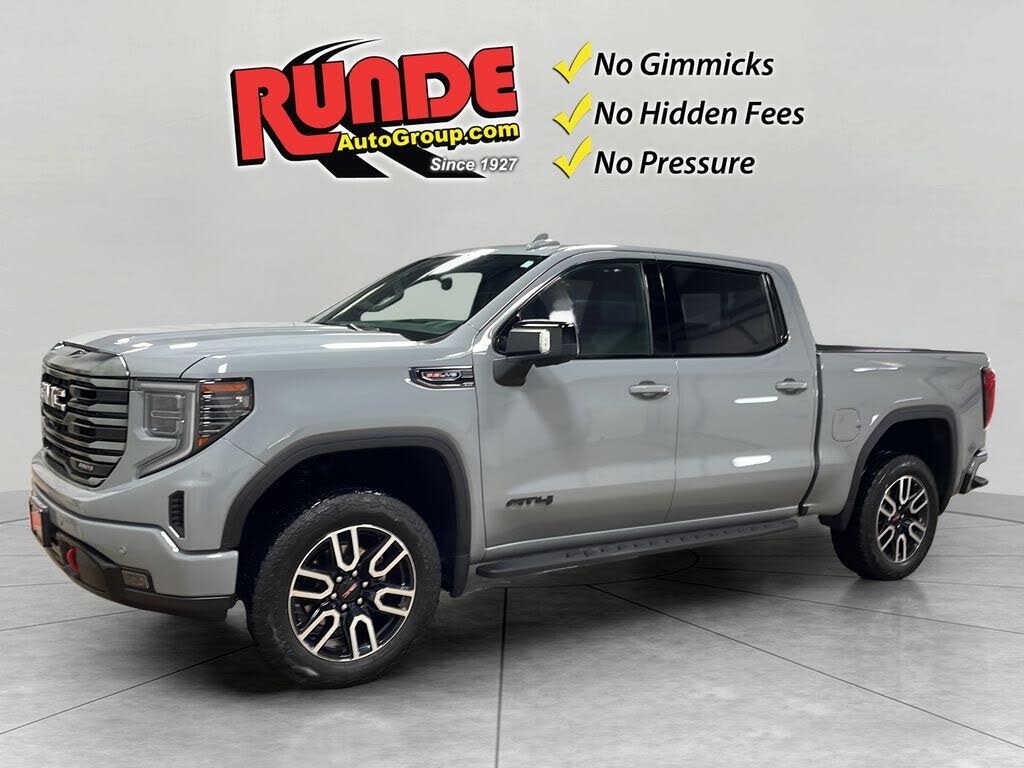 2024 GMC Sierra 1500 AT4 Crew Cab 4WD