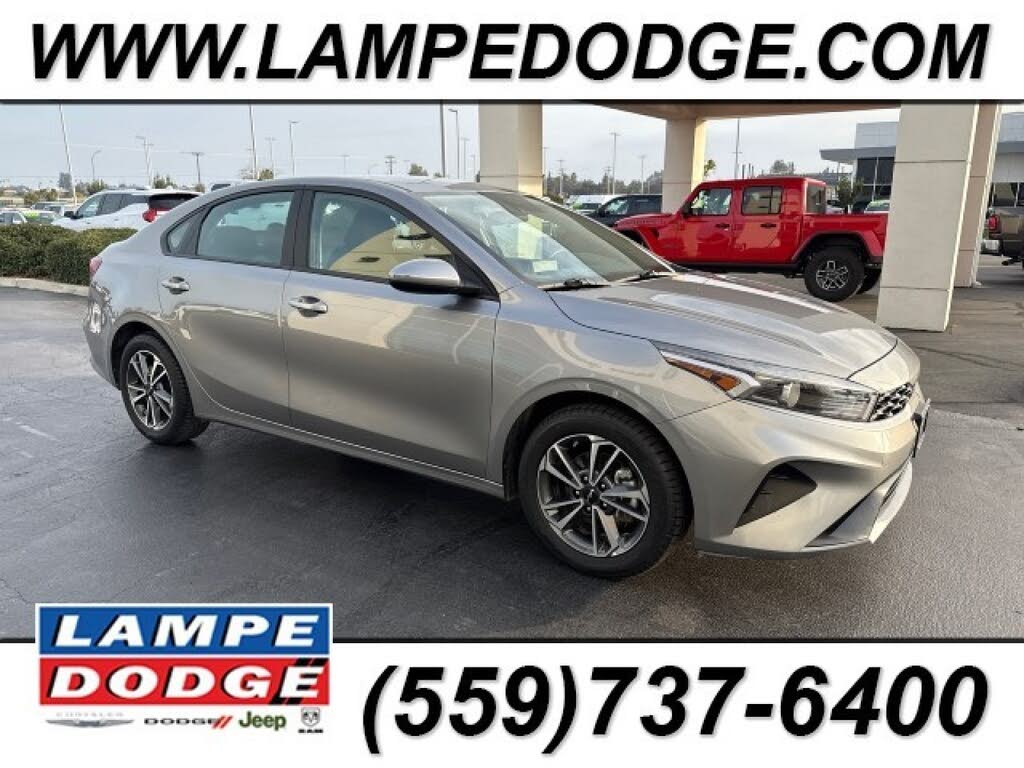 2024 Kia Forte LXS FWD