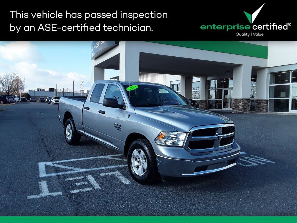 2024 RAM 1500 Classic SLT Quad Cab RWD