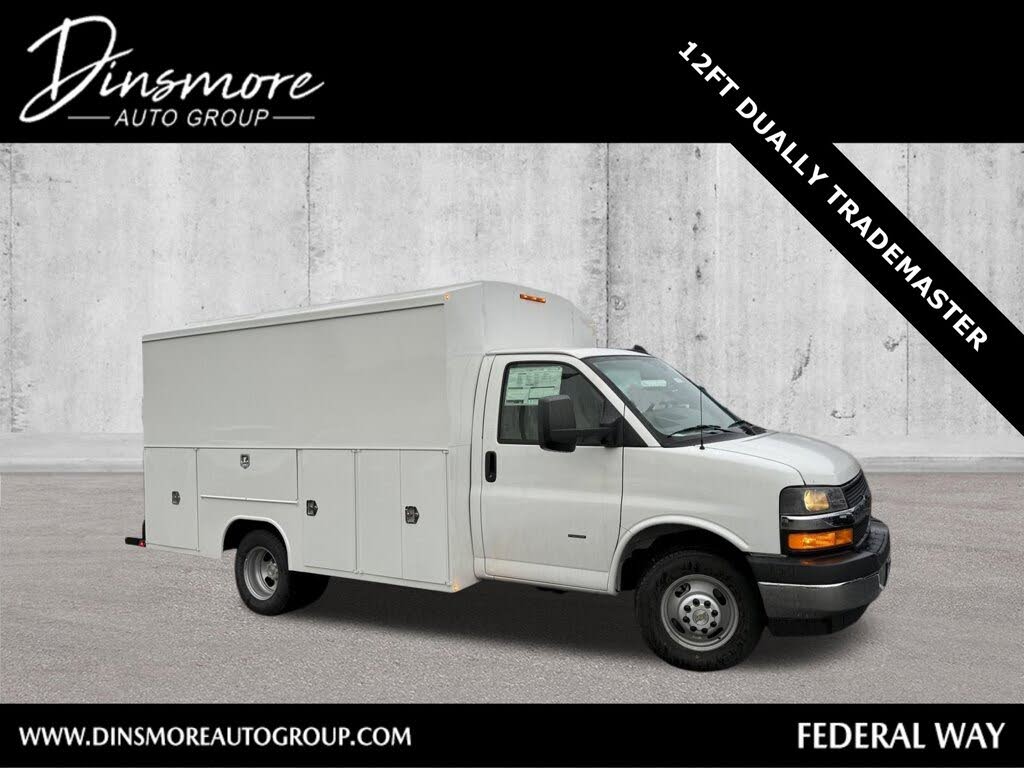2025 Chevrolet Express Chassis 3500 Cutaway 139