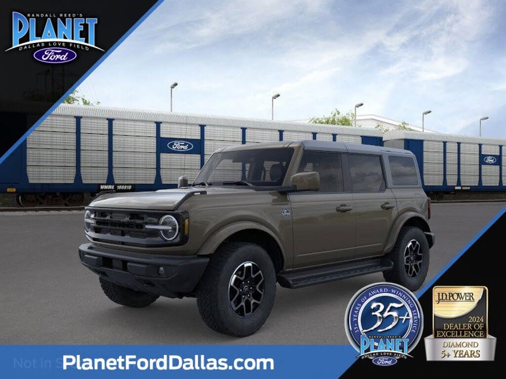 2025 Ford Bronco Outer Banks 4-Door 4WD