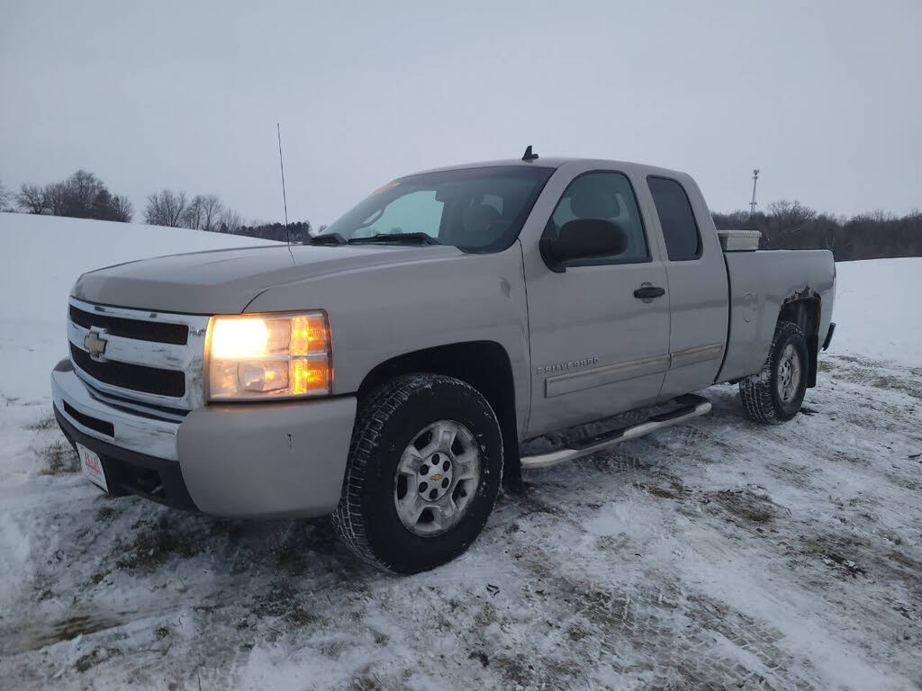 2009 Chevrolet Silverado 1500 LT Extended Cab SB RWD