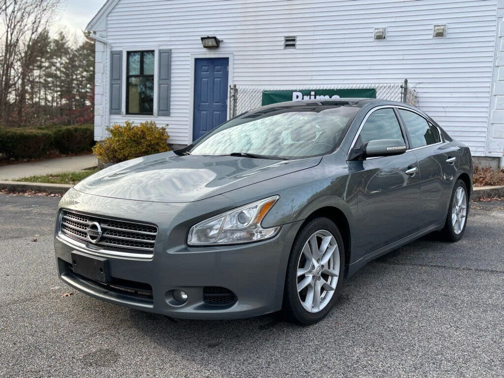 2010 Nissan Maxima SV