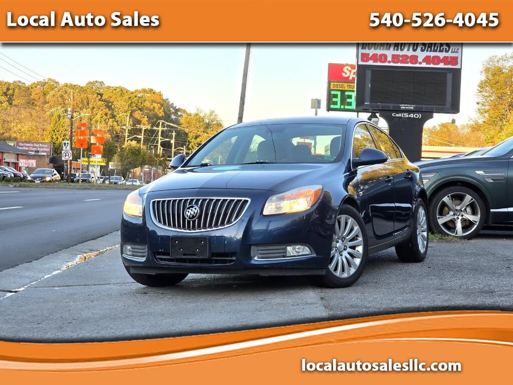 2011 Buick Regal CXL Sedan FWD