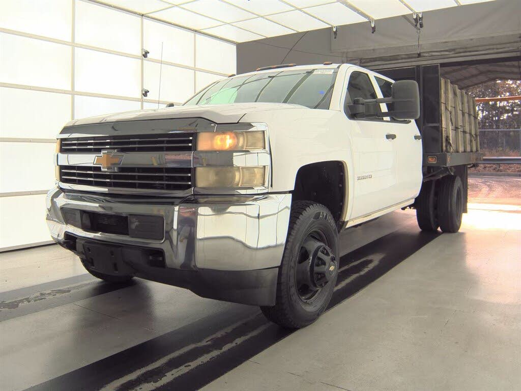 2015 Chevrolet Silverado 3500HD Chassis Work Truck Crew Cab RWD