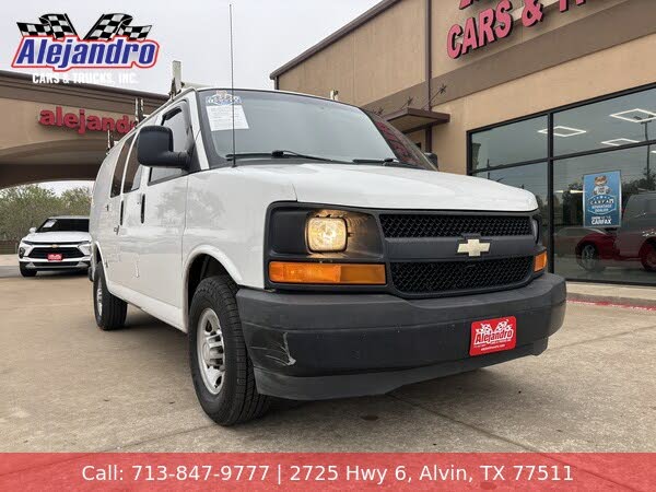 2017 Chevrolet Express Cargo 2500 RWD