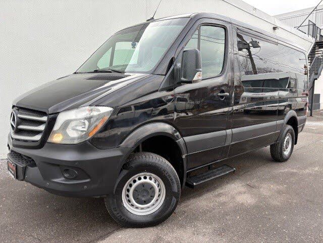 Mercedes-Benz Sprinter 2500 144 V6 Passenger Van 4WD 2017