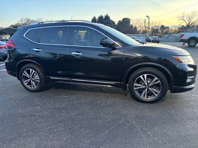 2017 Nissan Rogue SL FWD
