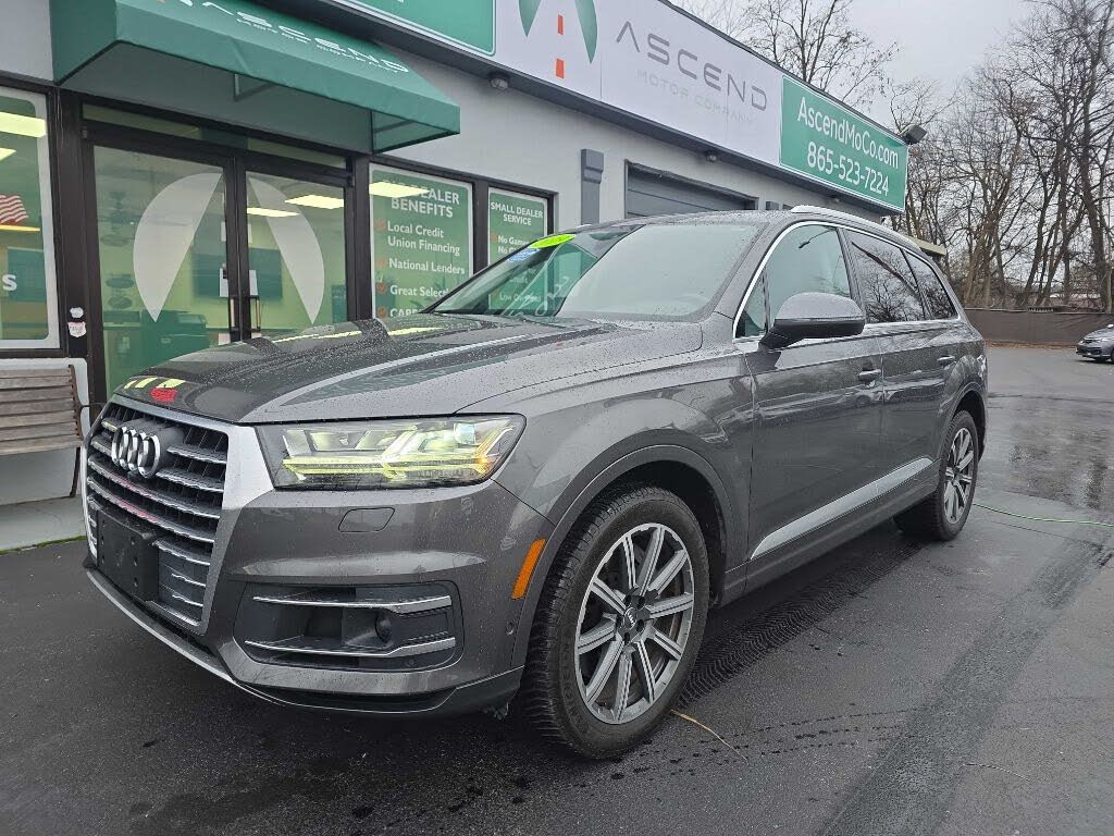 2019 Audi Q7 55 TFSI quattro Premium Plus