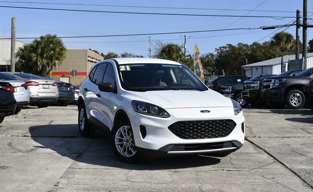 2021 Ford Escape S FWD
