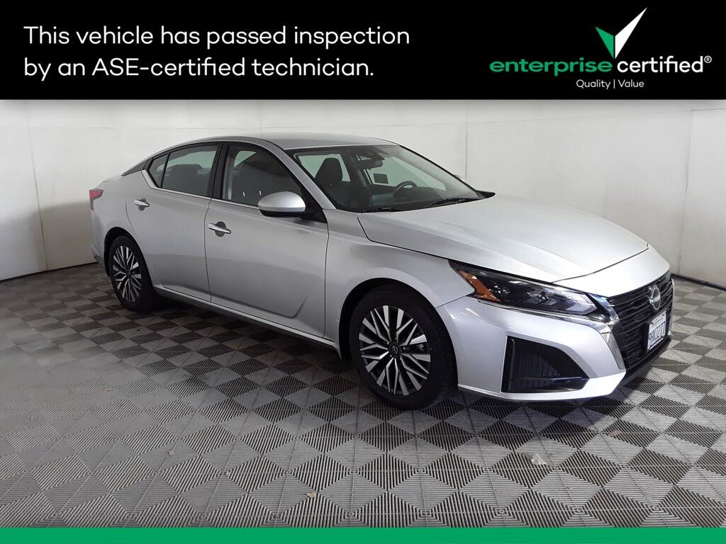 2023 Nissan Altima 2.5 SV FWD