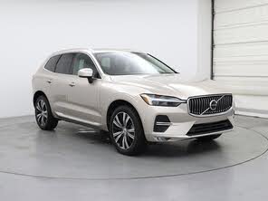 Volvo XC60 B5 Plus Bright Theme AWD