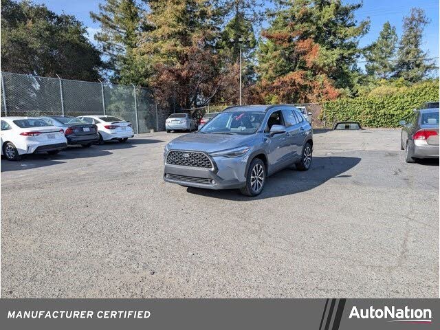2024 Toyota Corolla Cross XLE FWD