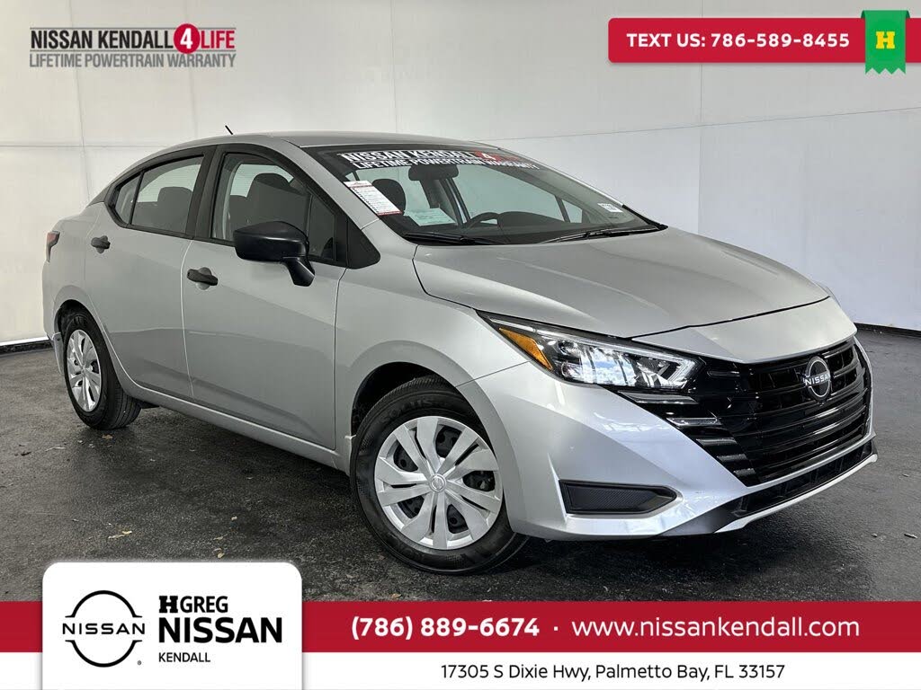 2025 Nissan Versa S FWD