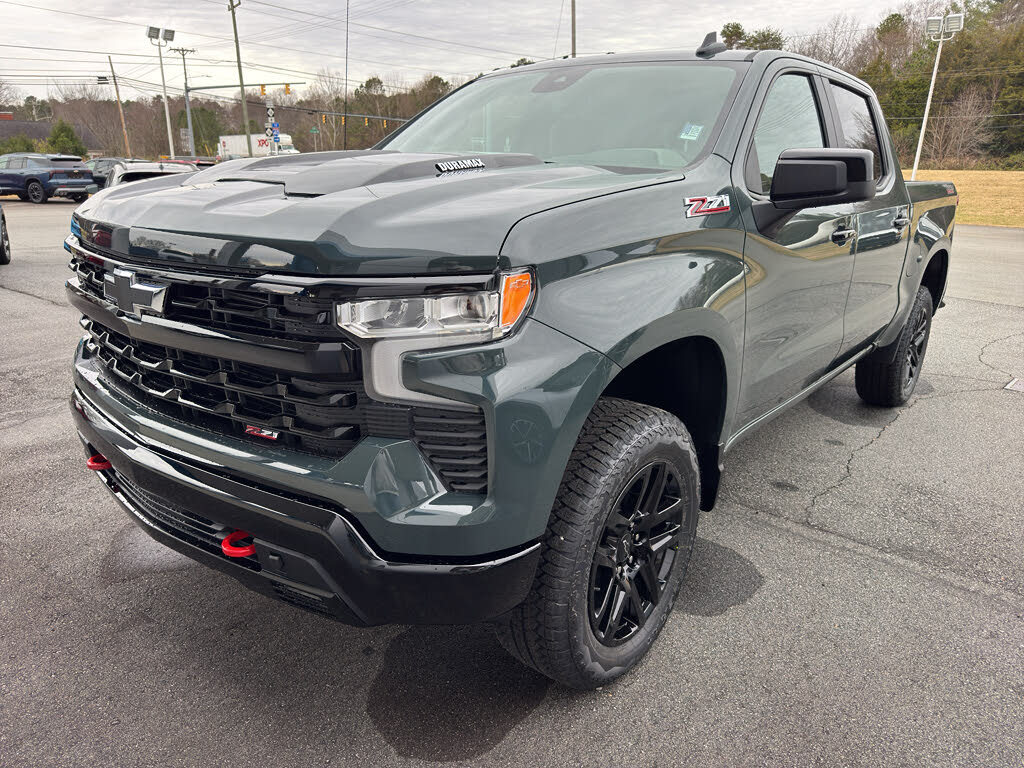 2026 Chevrolet Silverado 1500 LT Trail Boss Crew Cab 4WD