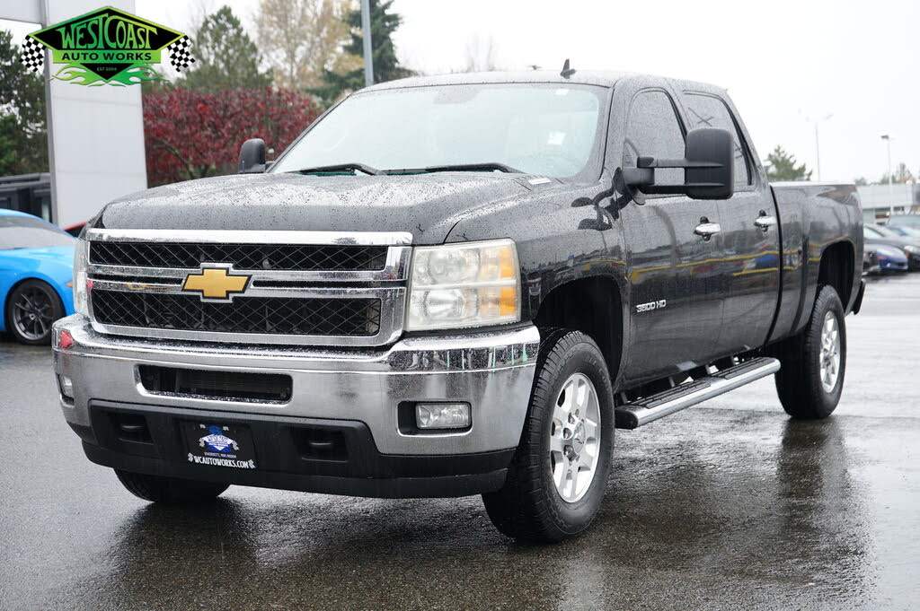 2013 Chevrolet Silverado 3500HD LTZ Crew Cab 4WD