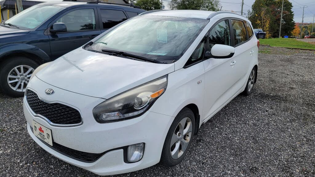 Kia Rondo LX 2014