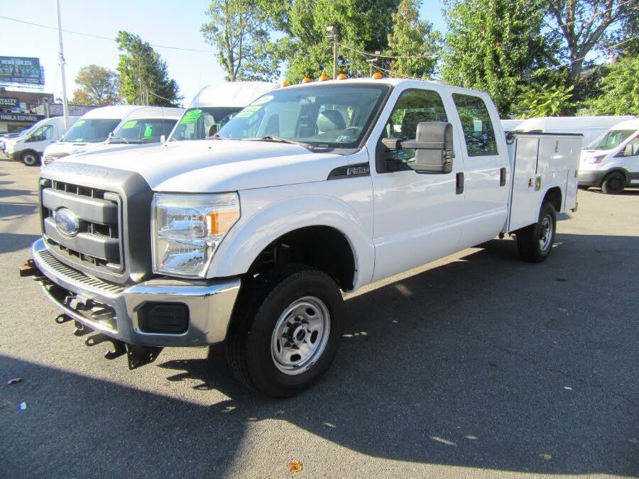 2016 Ford F-350 Super Duty XL Crew Cab LB 4WD