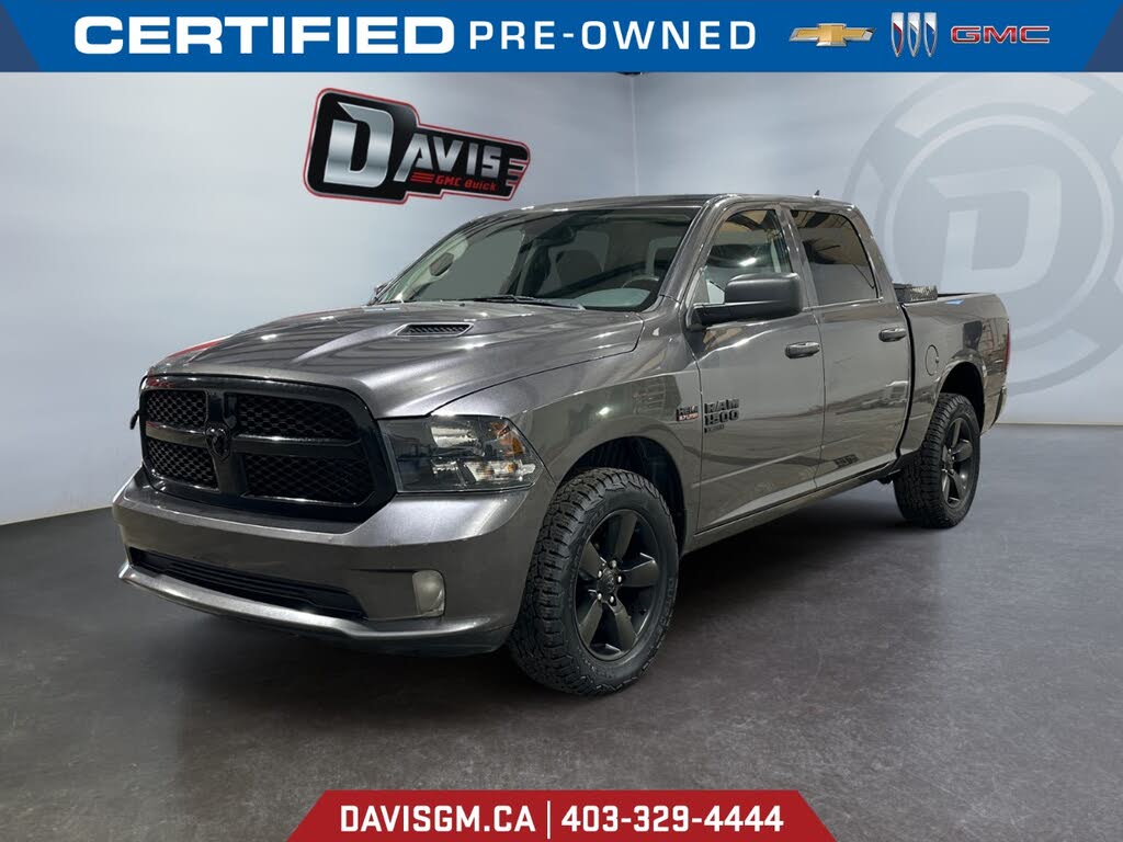 RAM 1500 Classic Express Crew Cab 4WD 2019