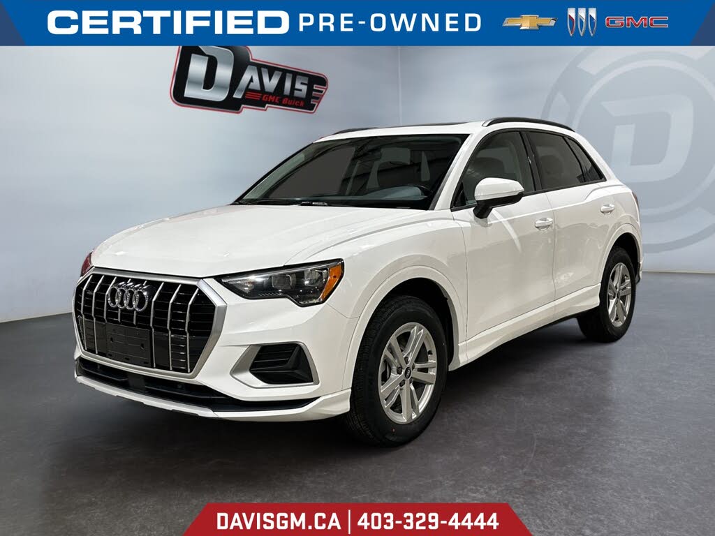 2021 Audi Q3 quattro Premium 40 TFSI