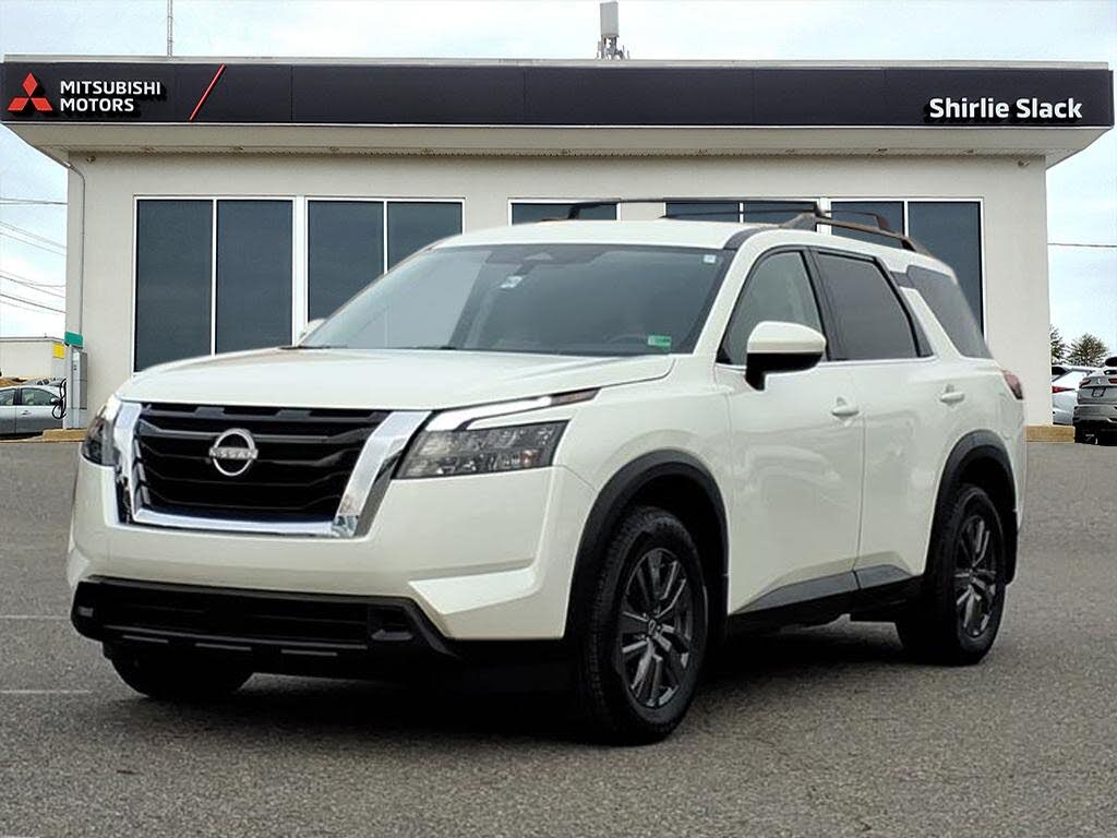 2023 Nissan Pathfinder SV 4WD