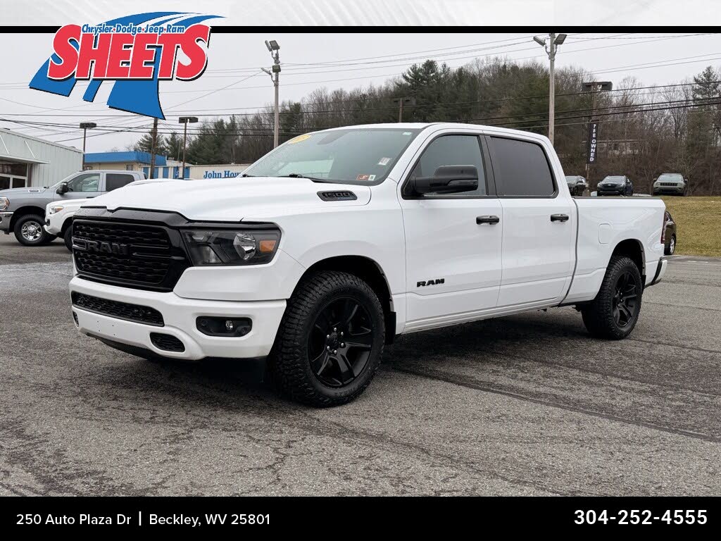 2023 RAM 1500 Big Horn Crew Cab 4WD