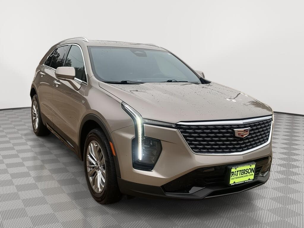 2024 Cadillac XT4 Premium Luxury FWD