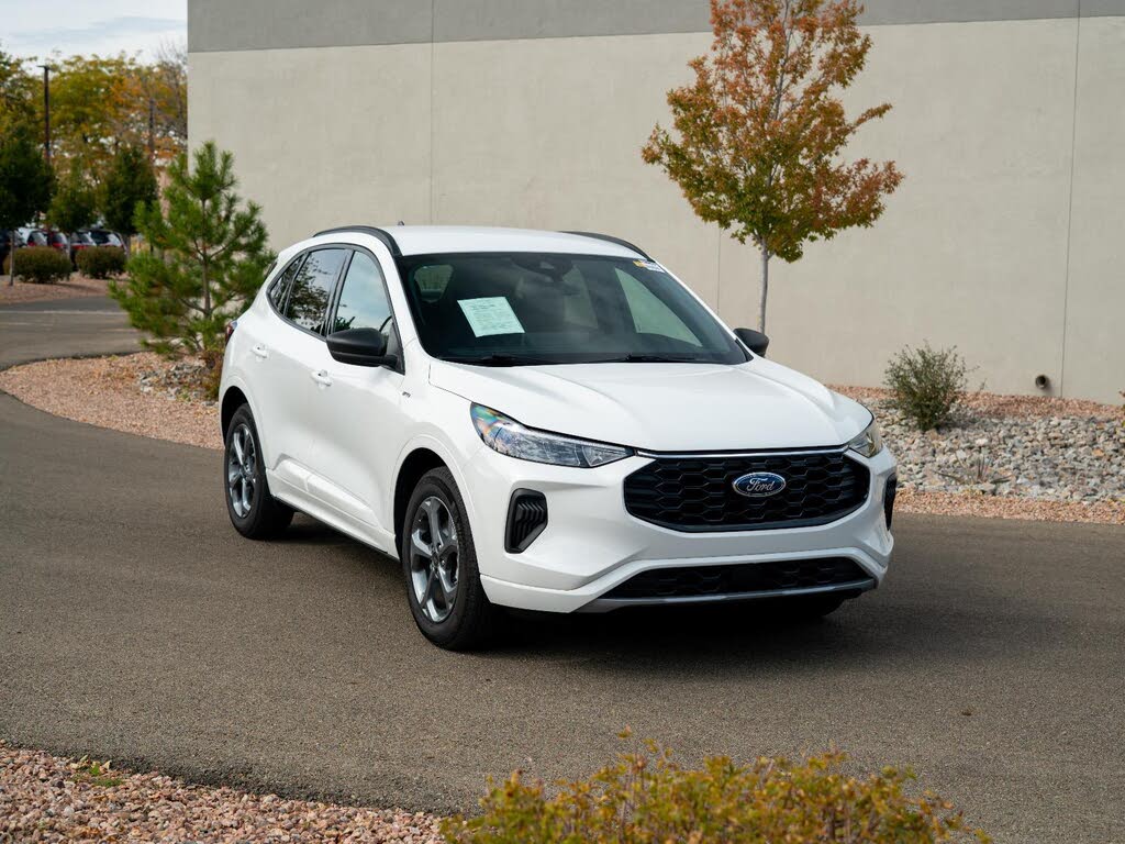 2024 Ford Escape ST-Line FWD
