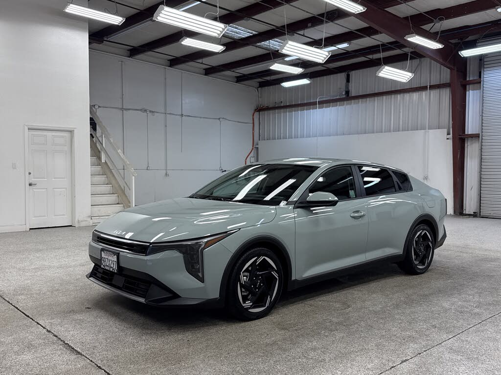2025 Kia K4 EX FWD