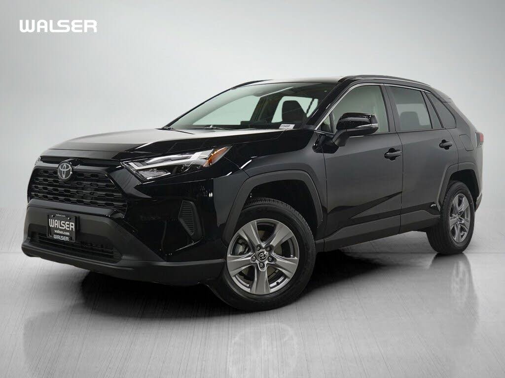 2025 Toyota RAV4 Hybrid XLE AWD
