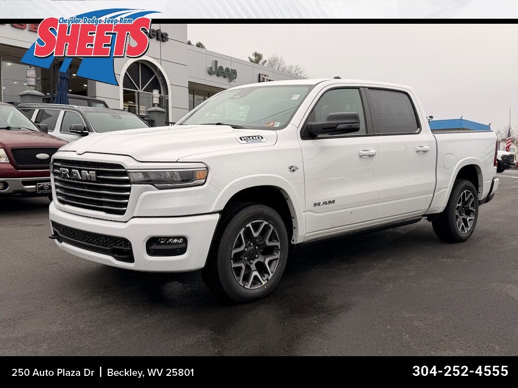 2026 RAM 1500 Laramie Crew Cab 4WD