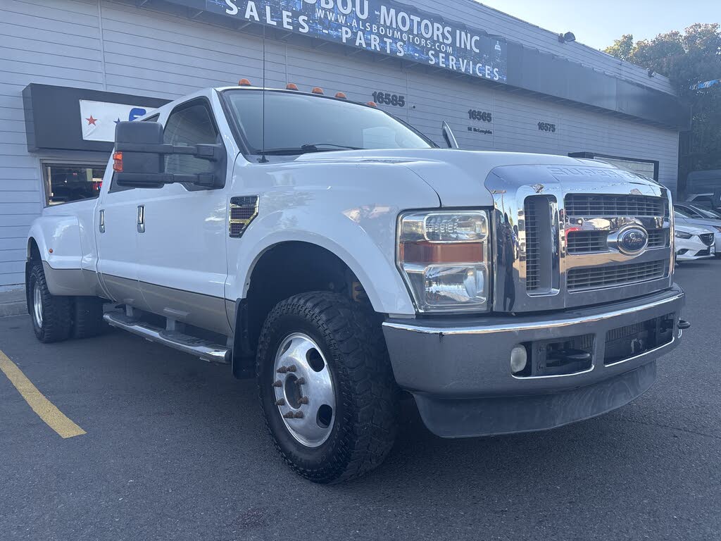 2009 Ford F-350 Super Duty Lariat Crew Cab LB DRW 4WD