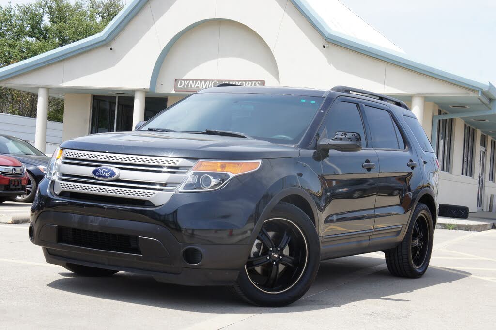 2013 Ford Explorer Base
