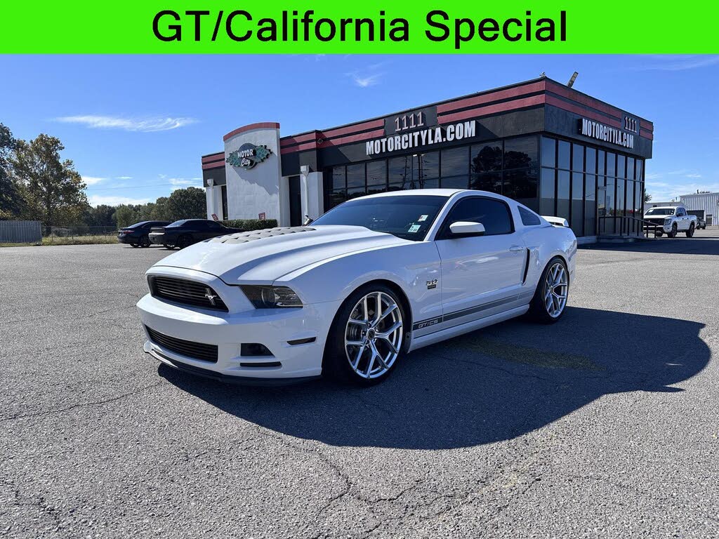 2014 Ford Mustang GT Premium Coupe RWD