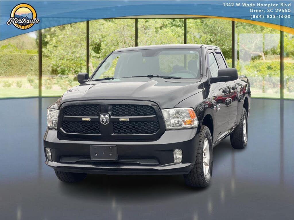 2017 RAM 1500 Express Quad Cab 4WD