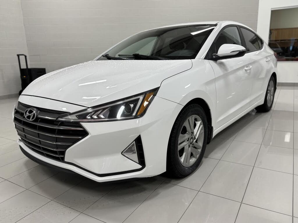 2019 Hyundai Elantra Preferred FWD