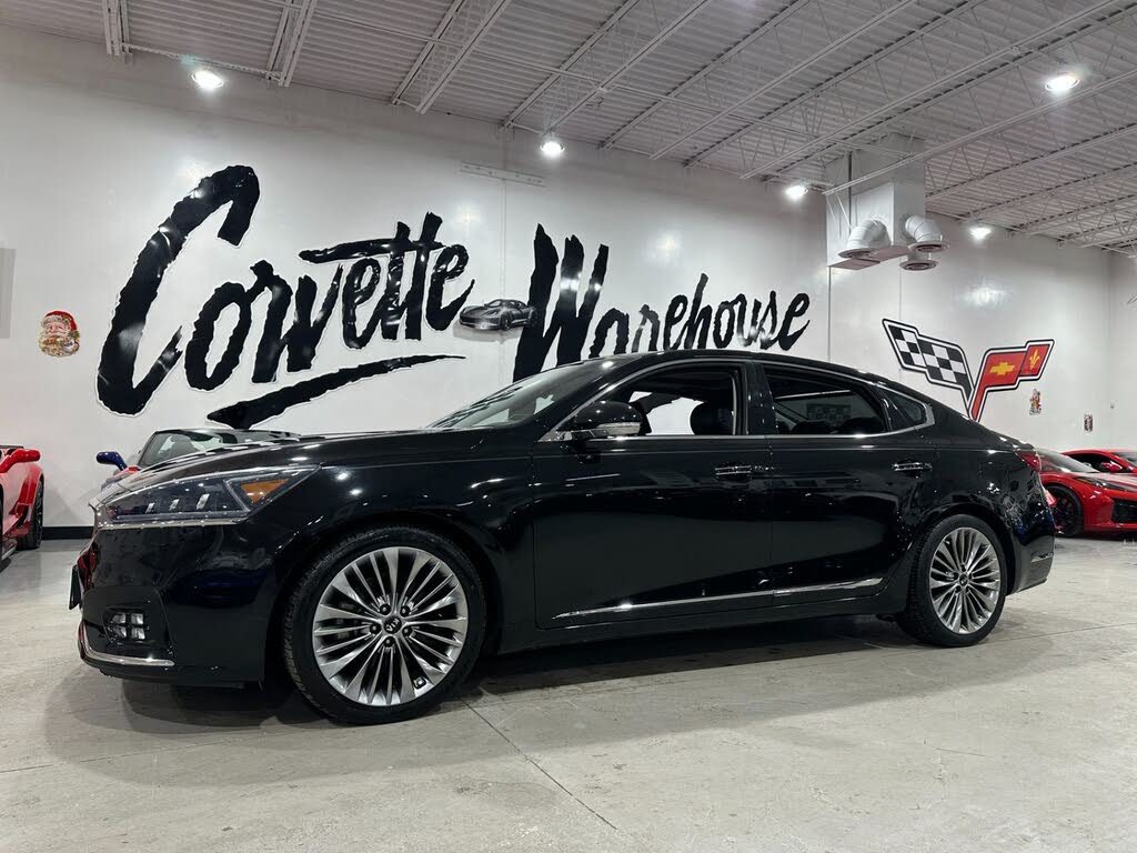 2019 Kia Cadenza Limited FWD