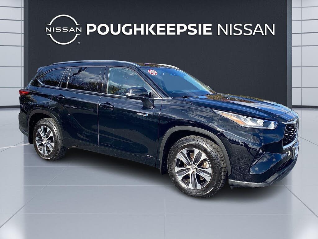 2020 Toyota Highlander Hybrid XLE AWD