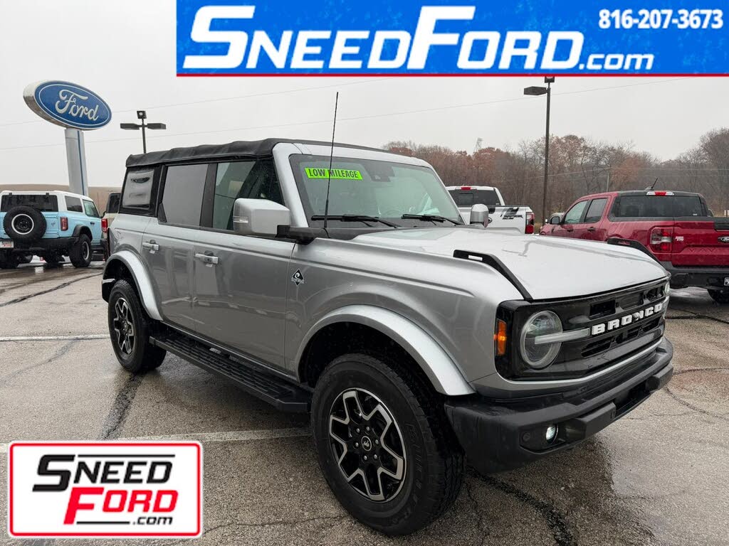 2021 Ford Bronco Outer Banks 4-Door 4WD