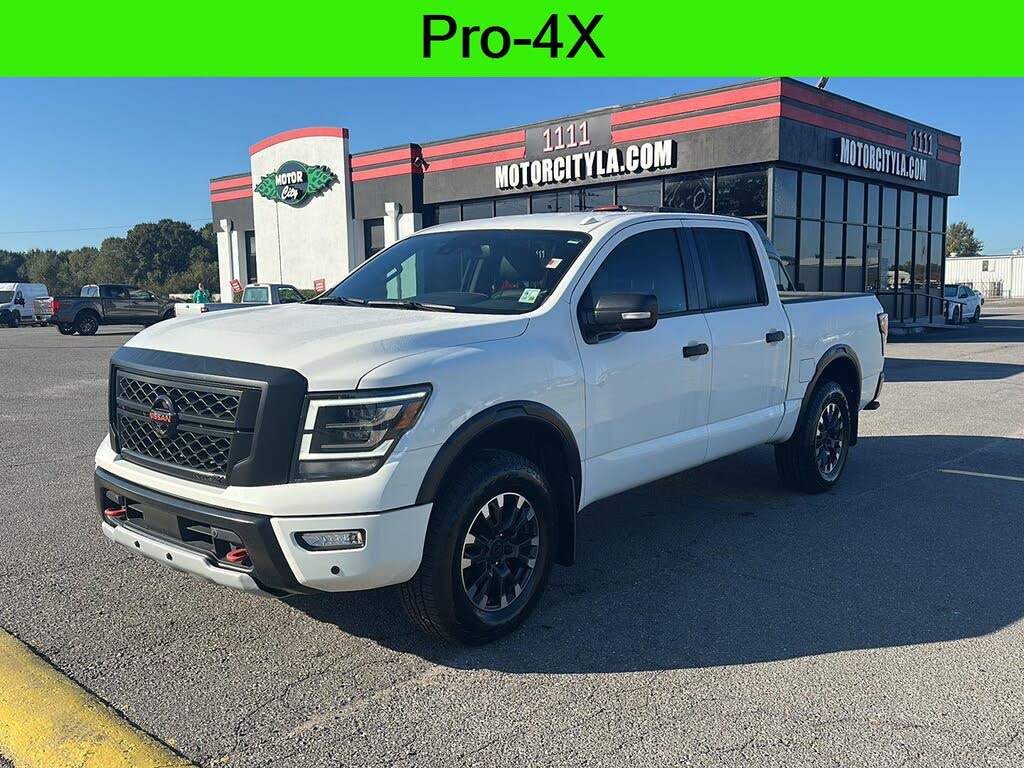 2021 Nissan Titan PRO-4X Crew Cab 4WD