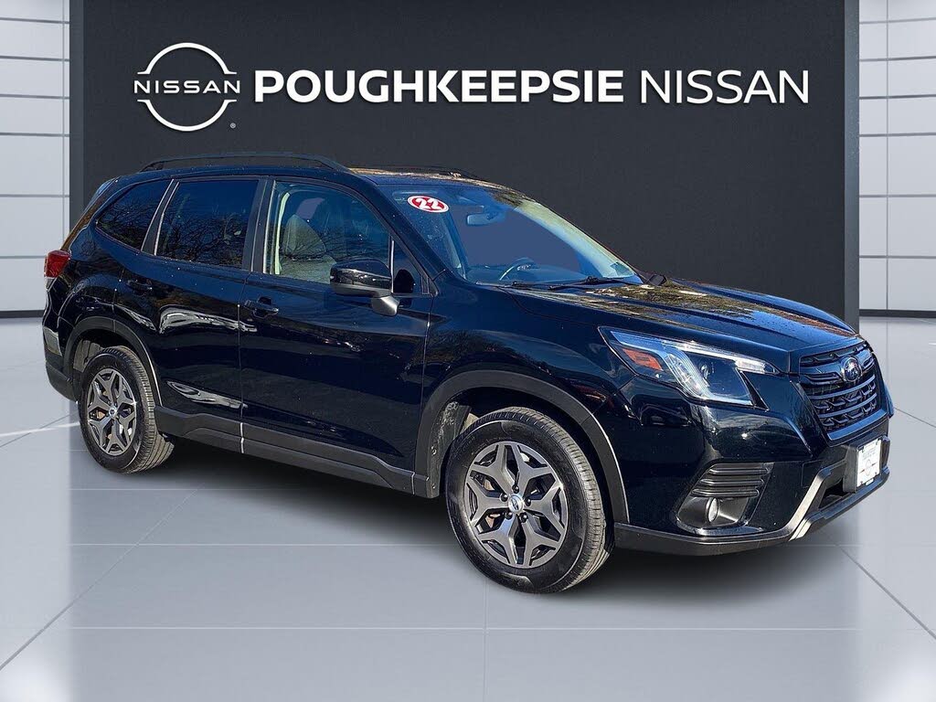 2022 Subaru Forester Premium Crossover AWD