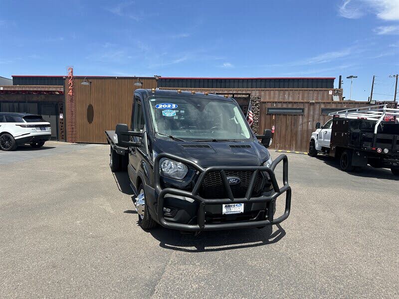 2023 Ford Transit Chassis 350 HD 11000 GVWR 138 DRW RWD
