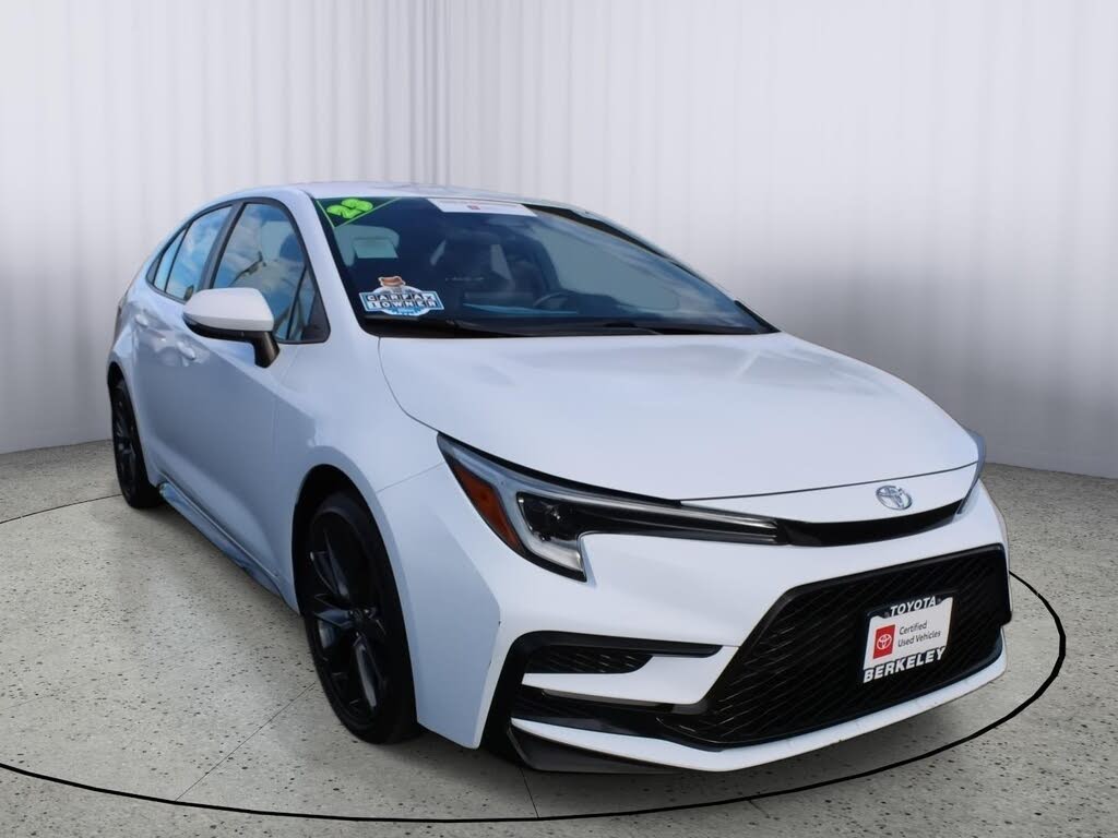 2023 Toyota Corolla SE FWD