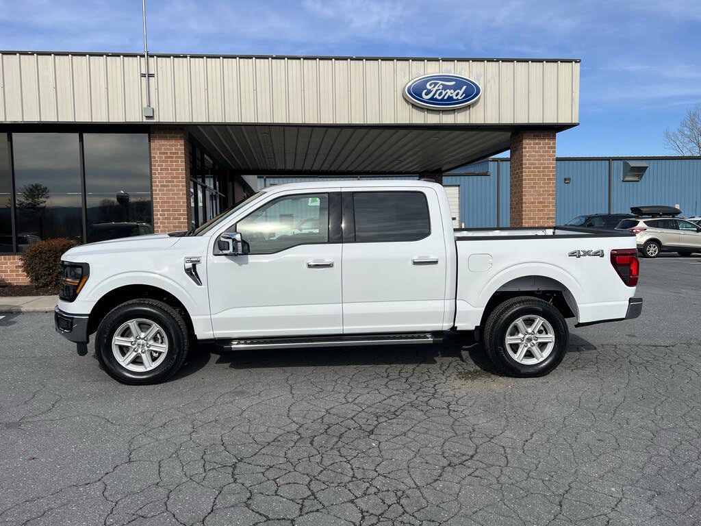 2025 Ford F-150 XLT SuperCrew 4WD