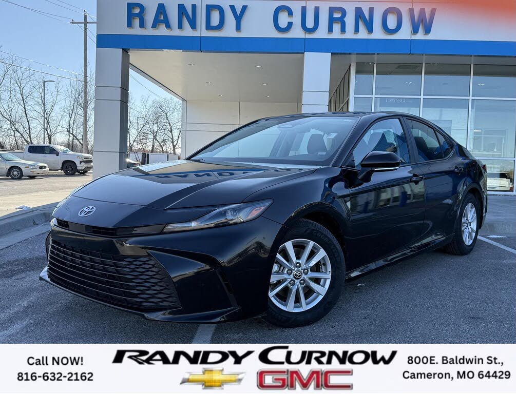 2025 Toyota Camry LE FWD