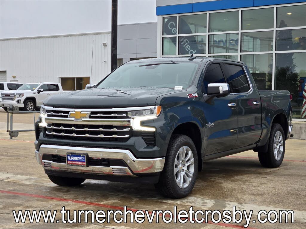 2026 Chevrolet Silverado 1500 LTZ Crew Cab 4WD
