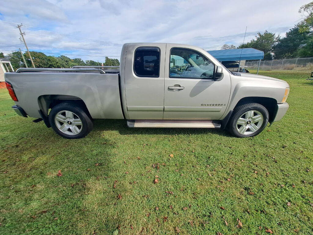 2007 Chevrolet Silverado 1500 1LT Extended Cab RWD