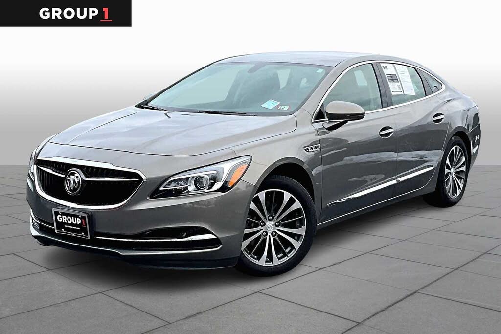 2017 Buick LaCrosse Essence FWD